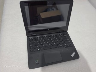 Portátil Lenovo ThinkPad Negro
