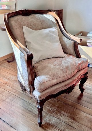 Conjunto Sillón Sofa y Mesas Madera y Mármol