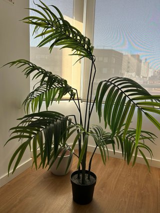 Planta artificial tipo palmera