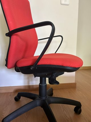 Silla de escritorio ergonómica naranja