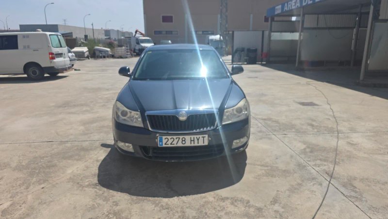 Skoda Octavia 2011 - foto 1