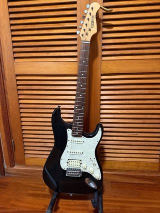 Guitarra Eléctrica Negra