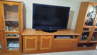 Mueble salón completo madera con vitrinas