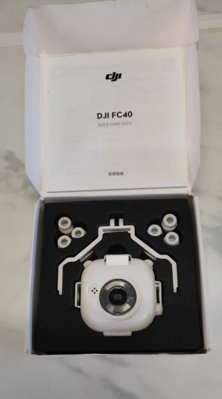 Dron DJI Phantom 1 con accesorios