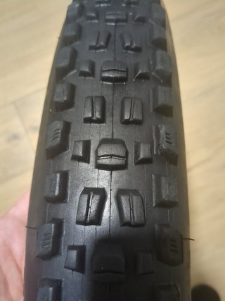 Rueda Maxxis Assegai 29 x 2.60