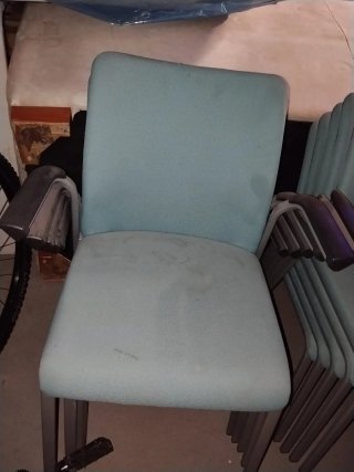 Sedie in tessuto e metallo
