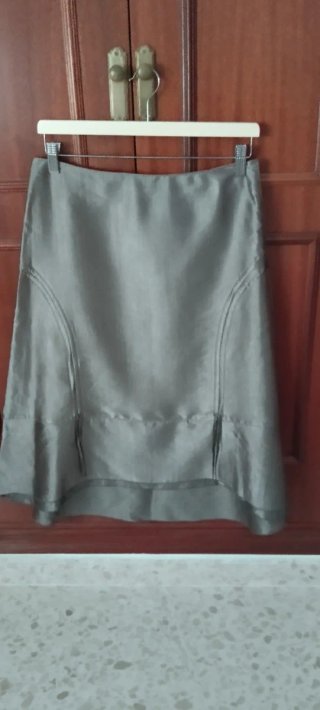 Falda C&A Gris Plateado Talla M