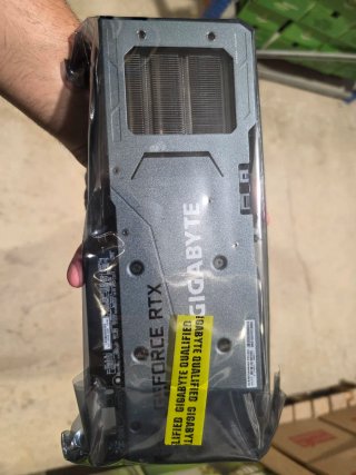 GIGABYTE RTX 3060 Ti GAMING OC PRO 8G