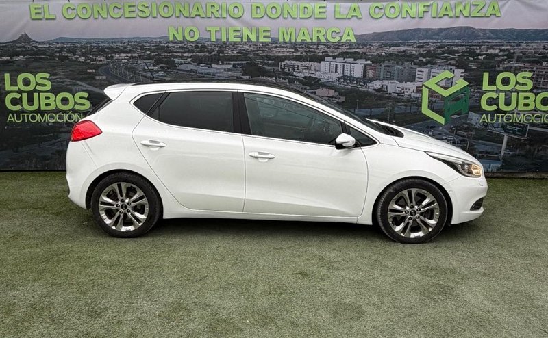 Kia Proceed 1.6 CRDi Drive 2011, foto 3