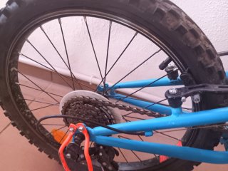 Bicicleta infantil juvenil Decathlon. 6-12 años