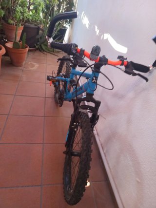 Bicicleta infantil juvenil Decathlon. 6-12 años