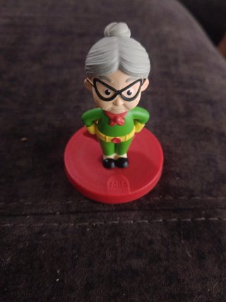 Cuento Faba La Super abuela y los chistosos