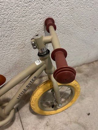 Bicicleta de equilibrio Little Dutch
