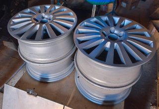 Llantas de aleación plateadas
