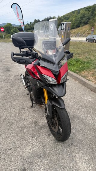 Yamaha Tracer 9