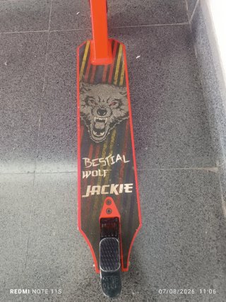 Patinete Bestial Wolf Jackie