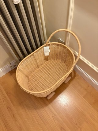 Carrito mimbre Zara Home con ruedas