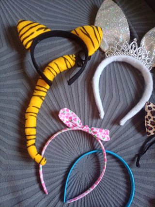 Diademas y accesorios para el pelo