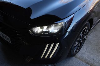 Peugeot 208 Allure Gasolina 100 SS 6 Vel. MAN (2025)