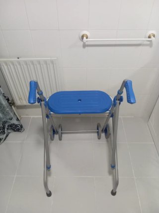 Andador plegable