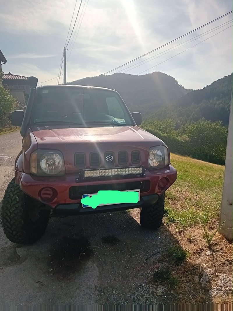 Suzuki Jimny 1997 - foto 1