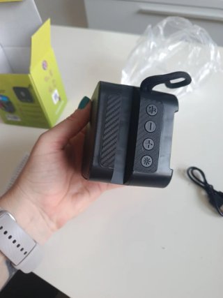 Altavoz Portátil ZIU Z-Cube