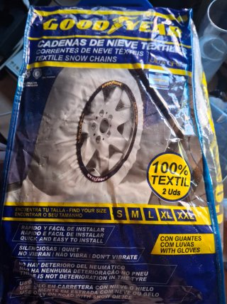 Cadenas de Nieve Textiles Goodyear Talla M