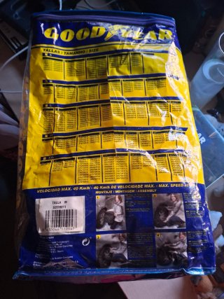 Cadenas de Nieve Textiles Goodyear Talla M
