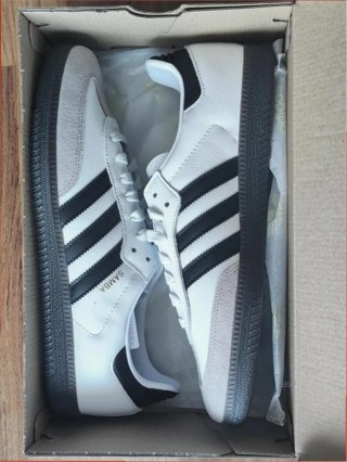 Adidas Samba Talla 44 Gris Blanco