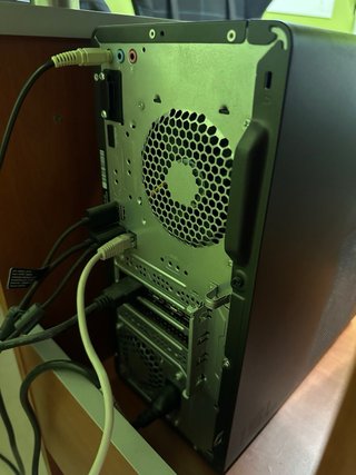 Setup Gaming/Oficina (HP Victus 15L)