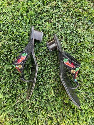 Sandalias Rebeca Sanver Piel Bordadas