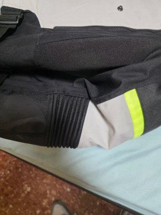 Chaqueta Alpinestars Adventure Touring Negra Gris