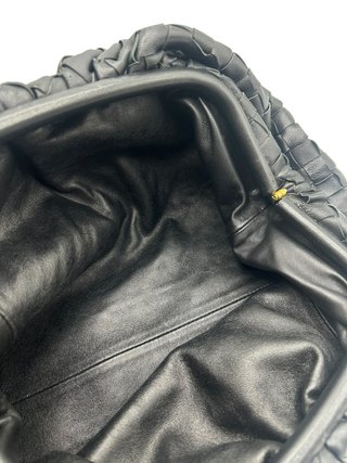 Bolso Bottega Veneta Pouch Negro