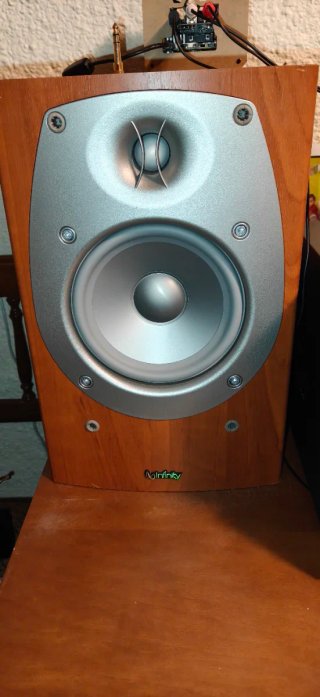 Altavoces Infinity Beta 20 Cerezo