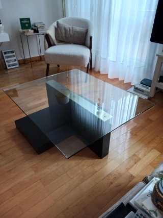 MESA  CENTRO Salón gran DISEÑO  CRISTAL y madera