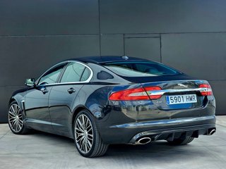 Jaguar XF 2012