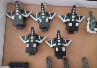 Figuras Minecraft Kinder Joy