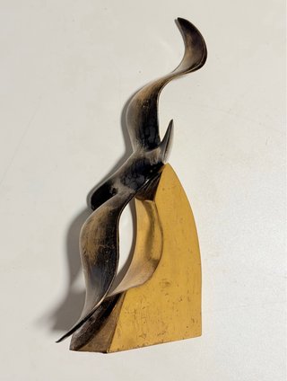 Escultura Ave en Vuelo Art Déco