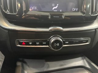 Volvo XC60 2.0 T8 AWD Business Plus Auto (2020)