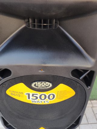 Altavoz Behringer  1500W Turbo Gama profecional