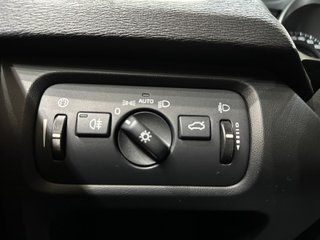 Volvo V40 1.6 D2 KINETIC (2014)