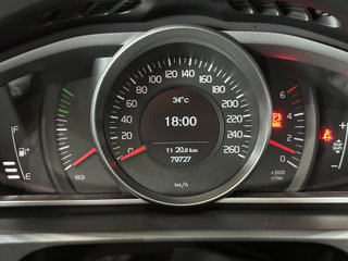 Volvo V40 1.6 D2 KINETIC (2014)