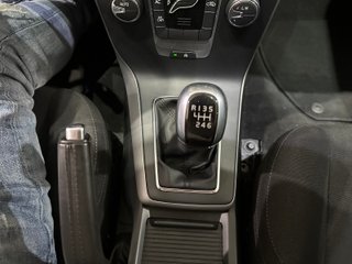 Volvo V40 1.6 D2 KINETIC (2014)