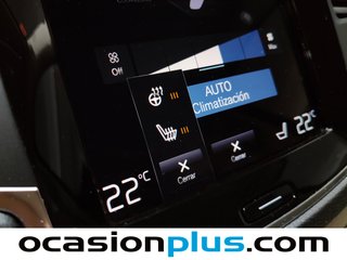 Volvo XC90 B5 D Momentum Pro AWD Auto 173 kW (235 CV)