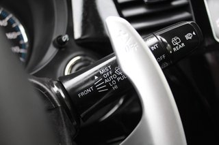 Mitsubishi OUTLANDER 2.0 PHEV Kaiteki Auto 4WD (2017)