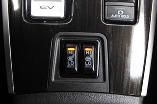 Mitsubishi OUTLANDER 2.0 PHEV Kaiteki Auto 4WD (2017)