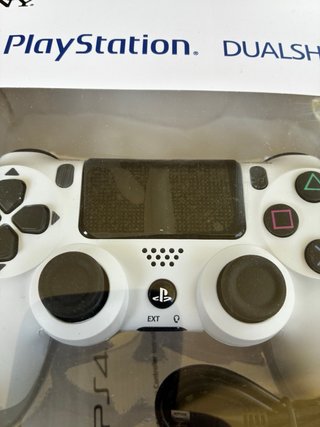 Controllere PS4 Bianco DUALSHOCK 4 Nuovo