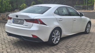 Lexus IS 2016