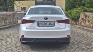Lexus IS 2016