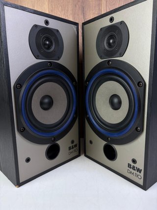 Bowers & Wilkins DM110 altavoces ingleses